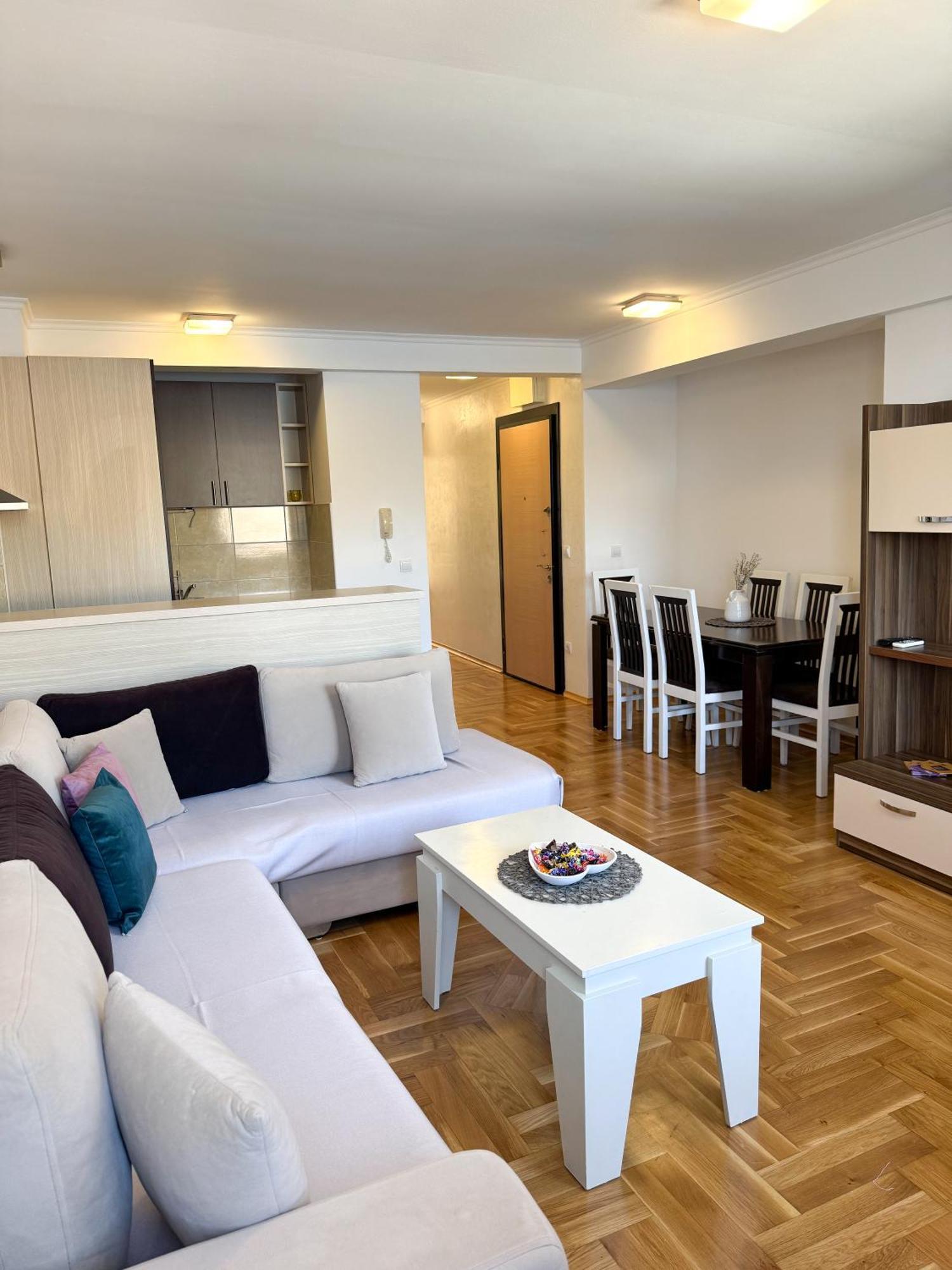 Apartments First Line Petrovac 외부 사진